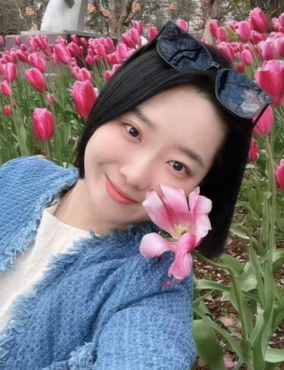 肤白貌美家中独女遗体惨不忍睹女子被蛇咬身亡照片曝光27岁(图15)