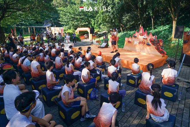 越野跑大神”食毒菌身亡 犀牛说幺妹峰北壁国人首度登顶； “(图36)