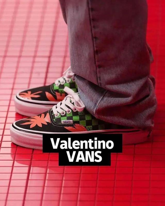 网清空丨Trend of the week“国民女神”全智贤新剧陷辱华争议品牌物料全(图2) 网清空丨Trend of the week“国民女神”全智贤新剧陷辱华争议品牌物料全(图2)